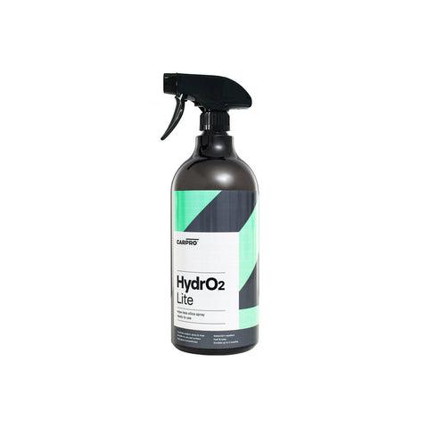  CarPro HydrO2 Lite 1 Liter -  is formulated with hydrophilic glass fibers, silicon polymers, and fluoropolymers and can be applied to all vehicle surfaces! Paint, glass, plastic, convertible tops, wheels, calipers, and wheel wells are all easily within reach.