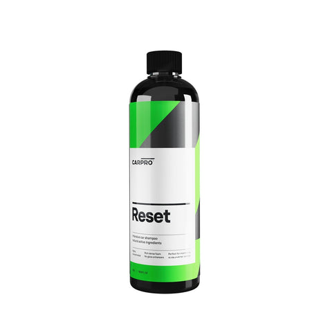 CarPro Reset car shampoo 17oz - breaks down road grime and traffic films with the power of an alkaline cleaner, whilst being as gentle on the surface as a pH-neutral shampoo.